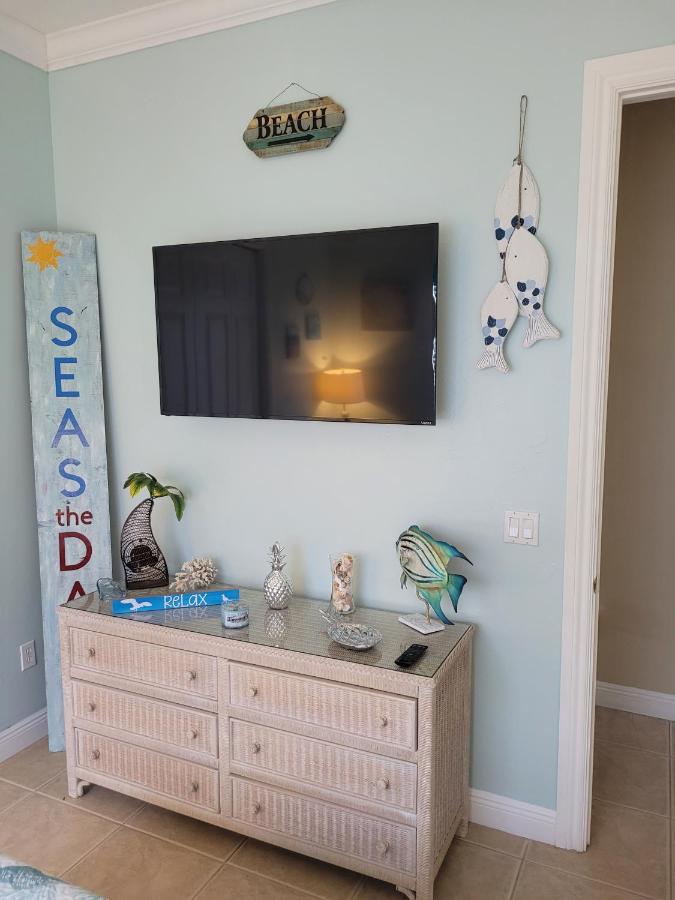 Cape Paradise B & B - Your Luxury Tropical Retreat Cape Coral Exteriör bild