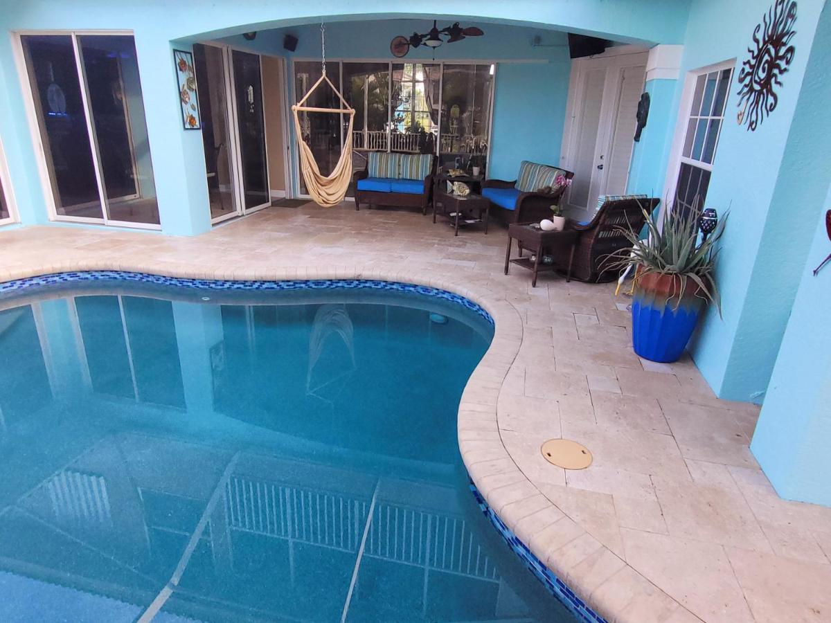 Cape Paradise B & B - Your Luxury Tropical Retreat Cape Coral Exteriör bild