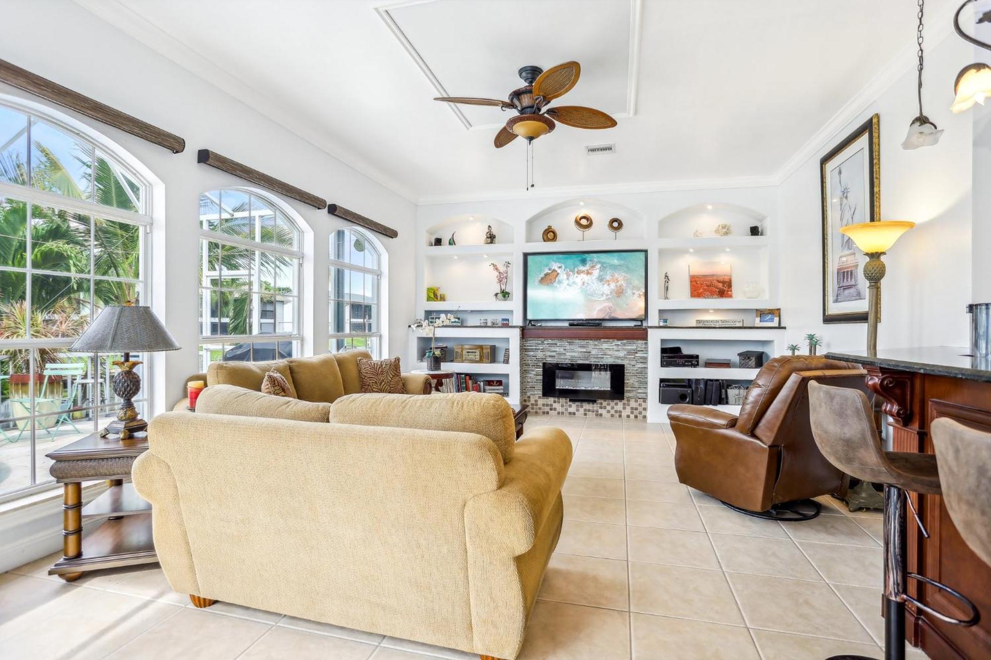 Cape Paradise B & B - Your Luxury Tropical Retreat Cape Coral Exteriör bild