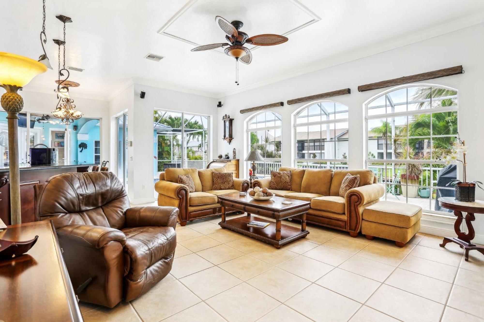 Cape Paradise B & B - Your Luxury Tropical Retreat Cape Coral Exteriör bild