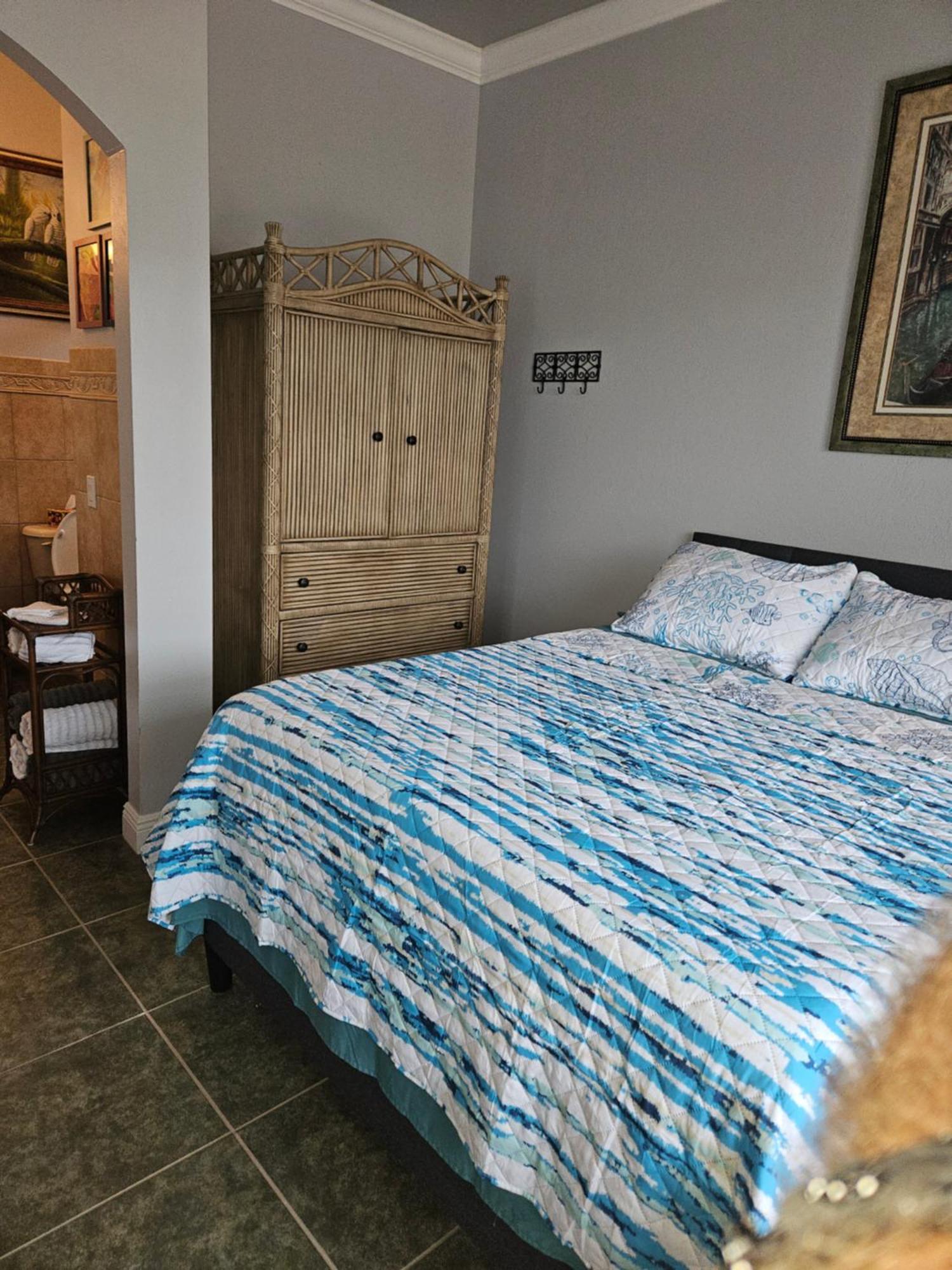 Cape Paradise B & B - Your Luxury Tropical Retreat Cape Coral Exteriör bild