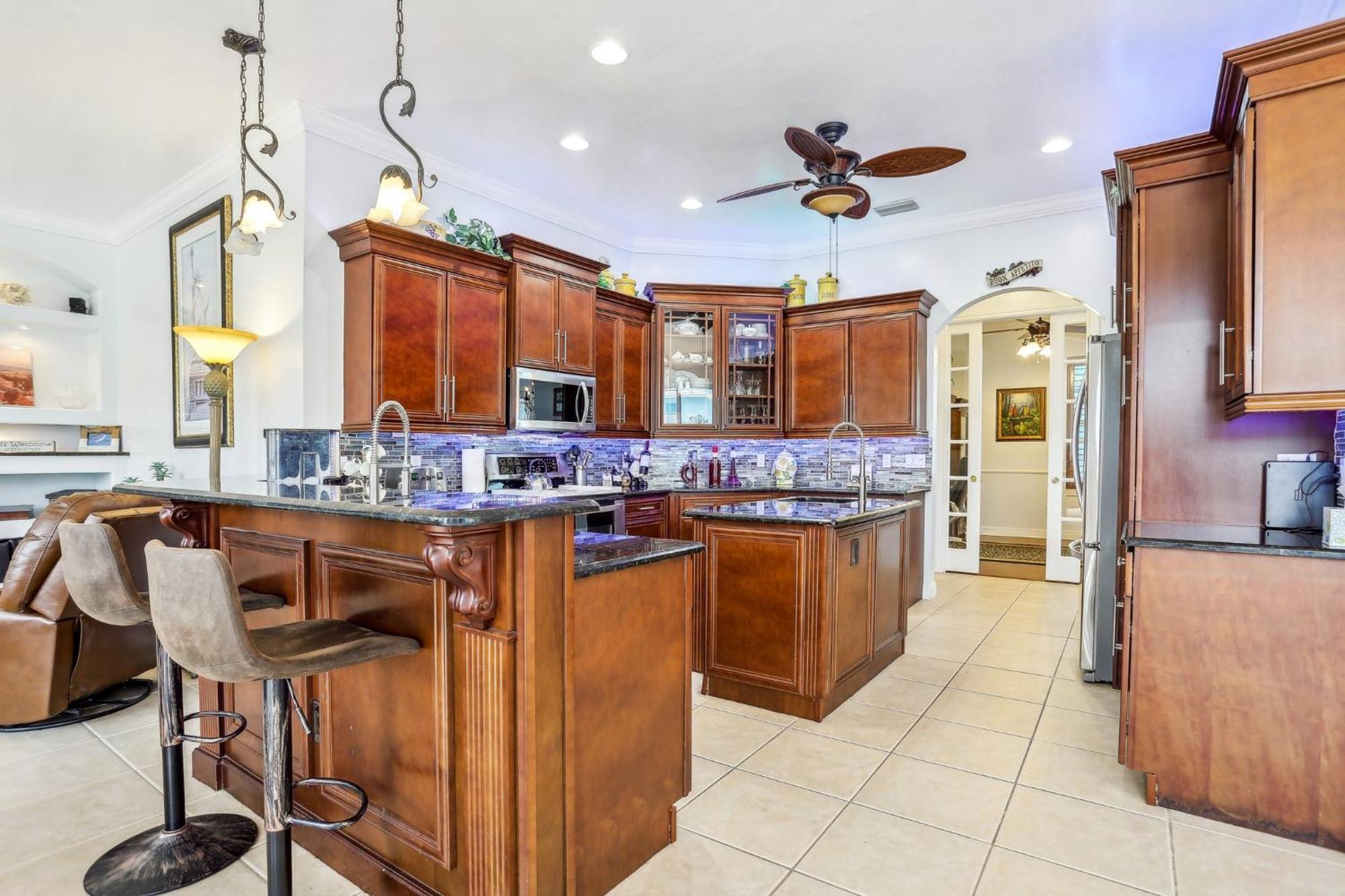 Cape Paradise B & B - Your Luxury Tropical Retreat Cape Coral Exteriör bild